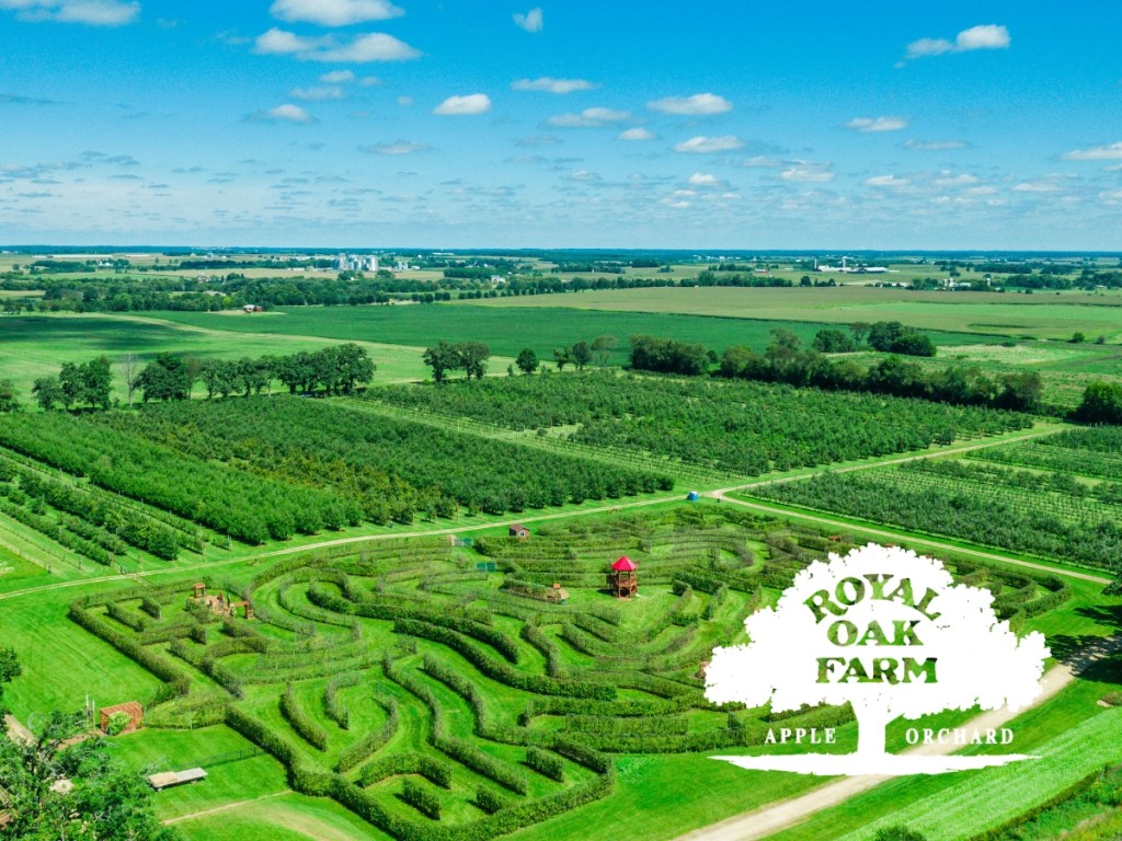 Royal Oak Farm | Harvard,&nbsp;IL